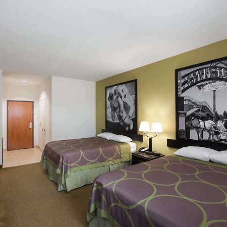 Super 8 By Wyndham Laporte La Porte Exterior photo